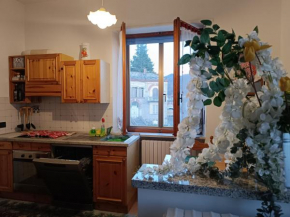 Grazioso bilocale Merlino, luminoso con vista Santuario, wifi Giaveno